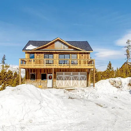 Cabin Getaway & Stonewood Lodge-3
